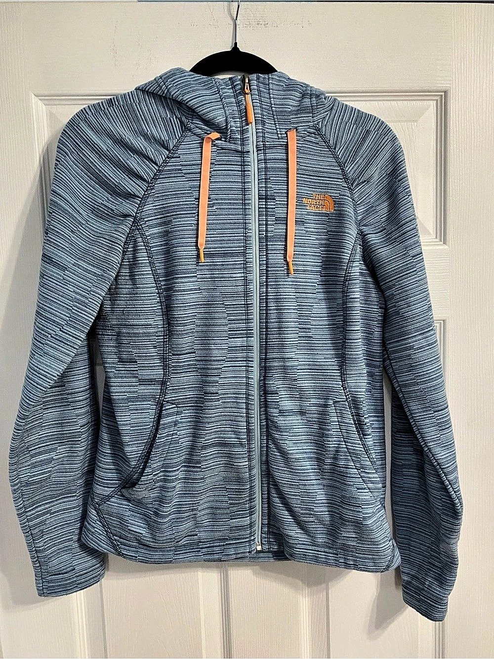 The North Face Women's Blue Hooded Full-Zip Size Medium great condition